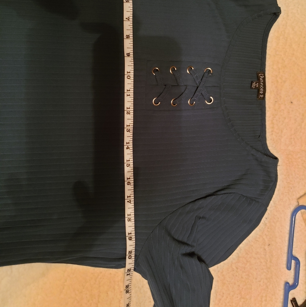 Chances R Top - Picture 4 of 7